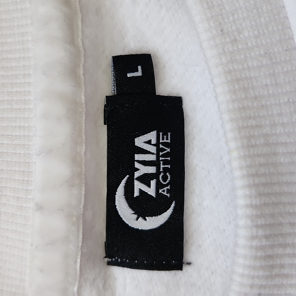 Brand New Condition White Zyia Sweatshirt - Picture 5 of 5